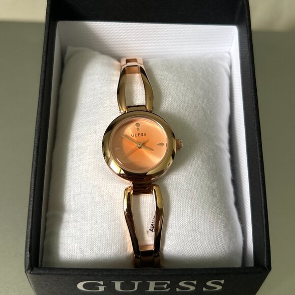 Guess Rose Gold-Tone Cutout Bracelet Analog Watch - Picture 6 of 13